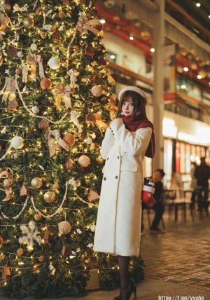 117美女写真午夜一级_手机免费观看