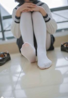 18禁动漫美女禁处被爆桶出水_蓝光版中文字幕包