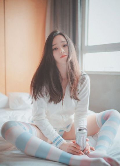 制服电影免费观看完整版_720高清视频观看