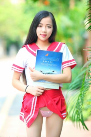 他揉捏她两乳不停呻吟小视频_DVD完整版观看