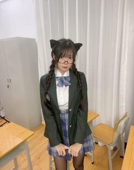 男生把另一个男生做到哭视频_DVD高清在线