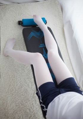 日韩美女乱淫免费看视频app_HD高清在线
