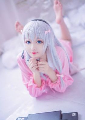 亚洲一区AV在线观看醉红楼_720手机免费观看完整