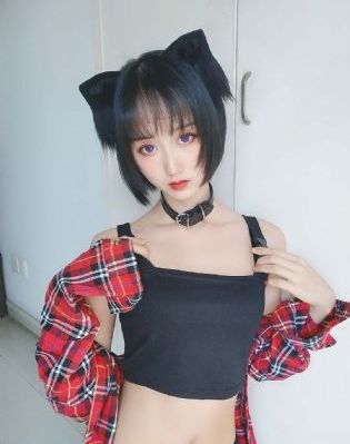 女性下体干涩什么问题_剧情片电影完整版